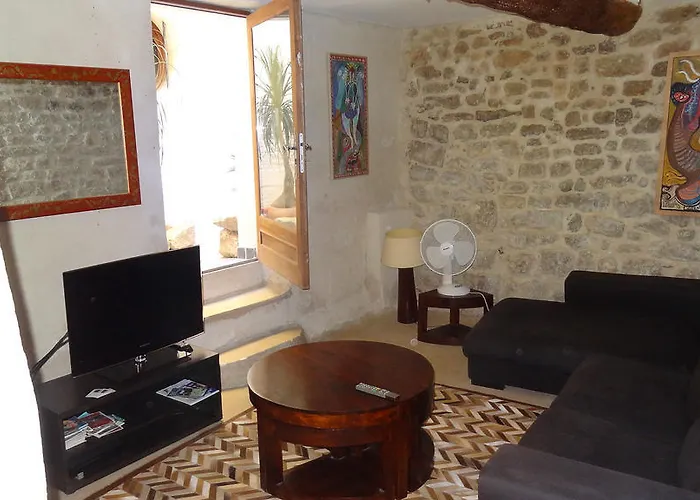 Appartement Avec Patio,2 Chambres,Patangarles